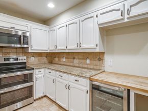 5425  Collinwood Avenue , Fort Worth Texas 76107