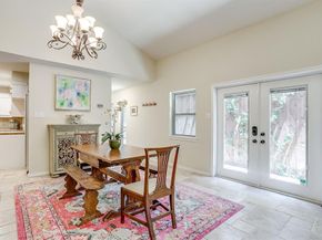 5425  Collinwood Avenue , Fort Worth Texas 76107