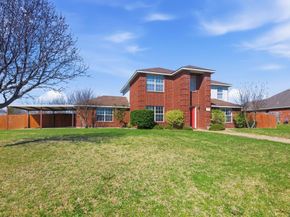 1001  Scenic Drive , Justin Texas 76247