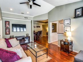 4104 N Hall Street  330, Dallas Texas 75219