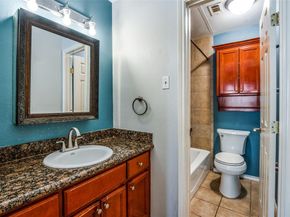 4104 N Hall Street  330, Dallas Texas 75219