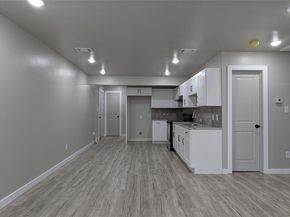 2703  Marjorie Avenue , Dallas Texas 75216