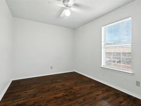 910  Cedar Terrace , Cedar Hill Texas 75104