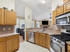 7002  Escondido Drive , Arlington Texas 76016