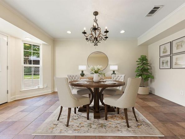 7622  Windmill Lane , Garland Texas 75044