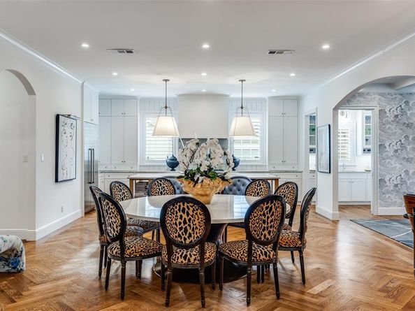 8546  San Pedro Parkway , Dallas Texas 75218