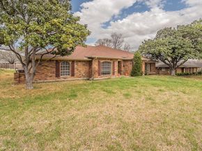 3814  Larkin Lane , Garland Texas 75043
