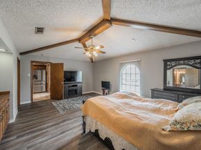 3814  Larkin Lane , Garland Texas 75043