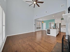 1015 W Bluff Street , Fort Worth Texas 76102