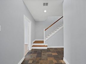 1015 W Bluff Street , Fort Worth Texas 76102