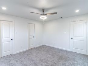 921 S Waverly Drive , Dallas Texas 75208