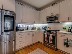 3250  Cambrick Street  9, Dallas Texas 75204