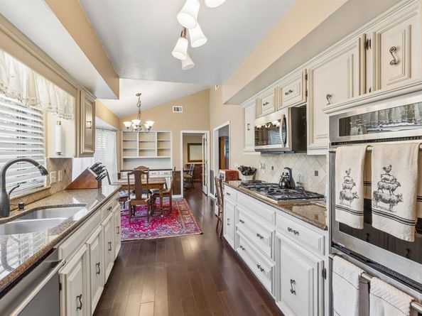 2520  Flagstone Drive , Plano Texas 75075