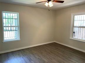 3537  Avenue I  , Fort Worth Texas 76105