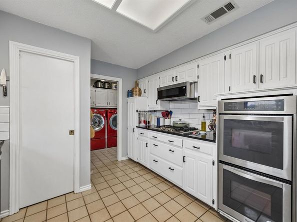 722  Royal Oaks Drive , Garland Texas 75040