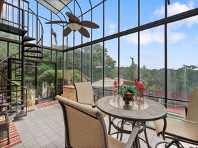 1005  Acorn Court , Arlington Texas 76012