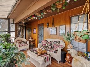 1005  Acorn Court , Arlington Texas 76012