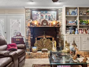 1005  Acorn Court , Arlington Texas 76012