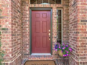 8728  Iron Horse Drive , Irving Texas 75063