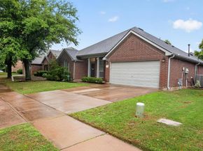 9122  Water Oak Drive , Arlington Texas 76002