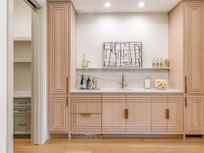 10940  Snow White Drive , Dallas Texas 75229