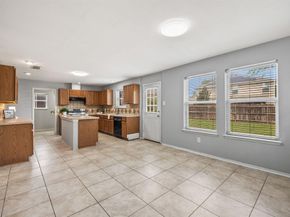 601  Amy Way , Euless Texas 76039