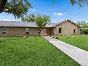 2507  Hawthorne Drive , Carrollton Texas 75006