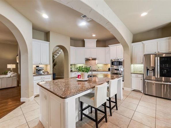 2325  Shoreham Circle , Lewisville Texas 75056