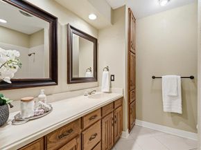 4306  Essex Court , Arlington Texas 76016