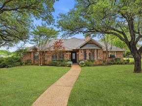 4306  Essex Court , Arlington Texas 76016