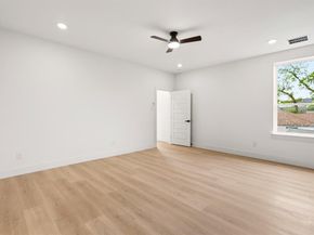 413 N Patton Avenue , Dallas Texas 75203
