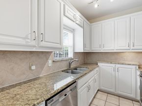2727  Shelby Avenue  D, Dallas Texas 75219