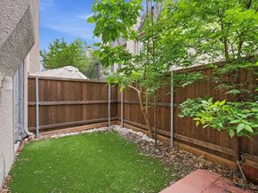 2727  Shelby Avenue  D, Dallas Texas 75219