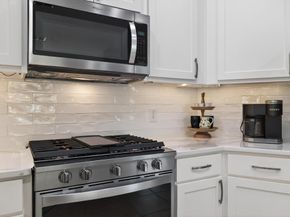 834  Bay Harbor Lane , Frisco Texas 75036