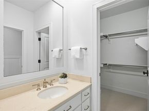 7106  La Vista Drive , Dallas Texas 75214