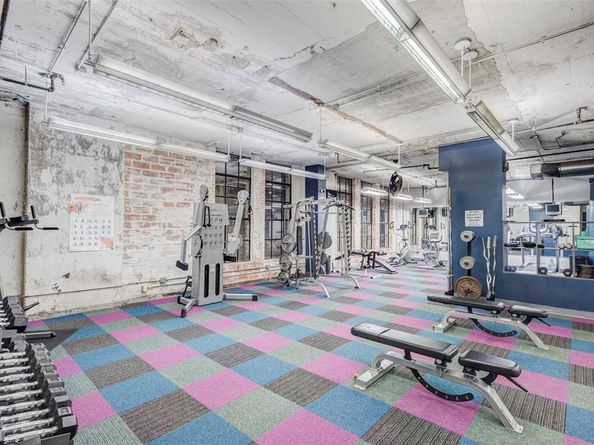 1122  Jackson Street  214, Dallas Texas 75202