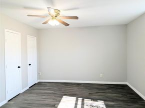 3051  UTAH Avenue , Dallas Texas 75216