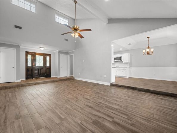 213  Meadowhill Drive , Benbrook Texas 76126