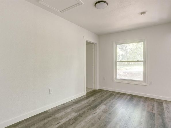 2515  Yeager Street , Fort Worth Texas 76112