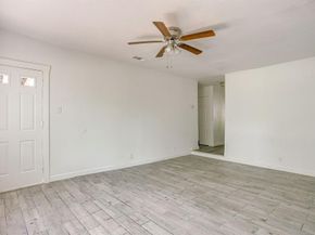 2515  Yeager Street , Fort Worth Texas 76112
