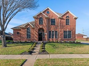 1137  Versailles Avenue , DeSoto Texas 75115