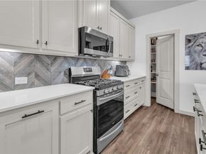 682  Claire Lane , Lewisville Texas 75067