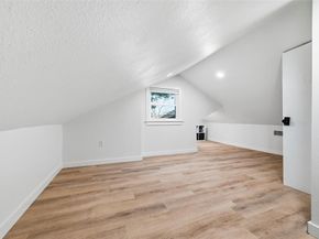 240  Timberlake  , Azle Texas 76020