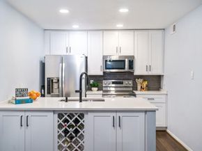 6073  Milton Street  238, Dallas Texas 75206