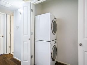 6073  Milton Street  238, Dallas Texas 75206