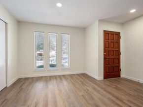 10521  Sandpiper Lane , Dallas Texas 75230