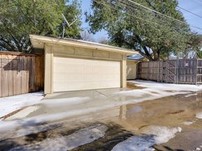 10521  Sandpiper Lane , Dallas Texas 75230
