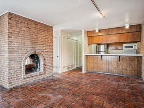 13416  Blossomheath Lane  13418, Dallas Texas 75240