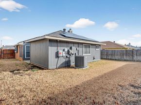 508  Valley Mills Drive , Arlington Texas 76018