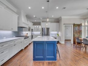 6811  Deloache Avenue , Dallas Texas 75225